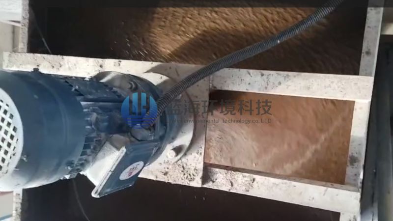 廣西仙鶴新材料丨低壓+高壓帶式污泥脫水機，干度達45%